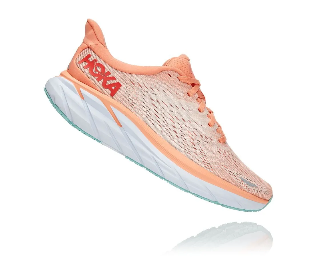 Hoka One One women's running shoe Clifton 8 1119394/CSPY cantaloupe/silver peony