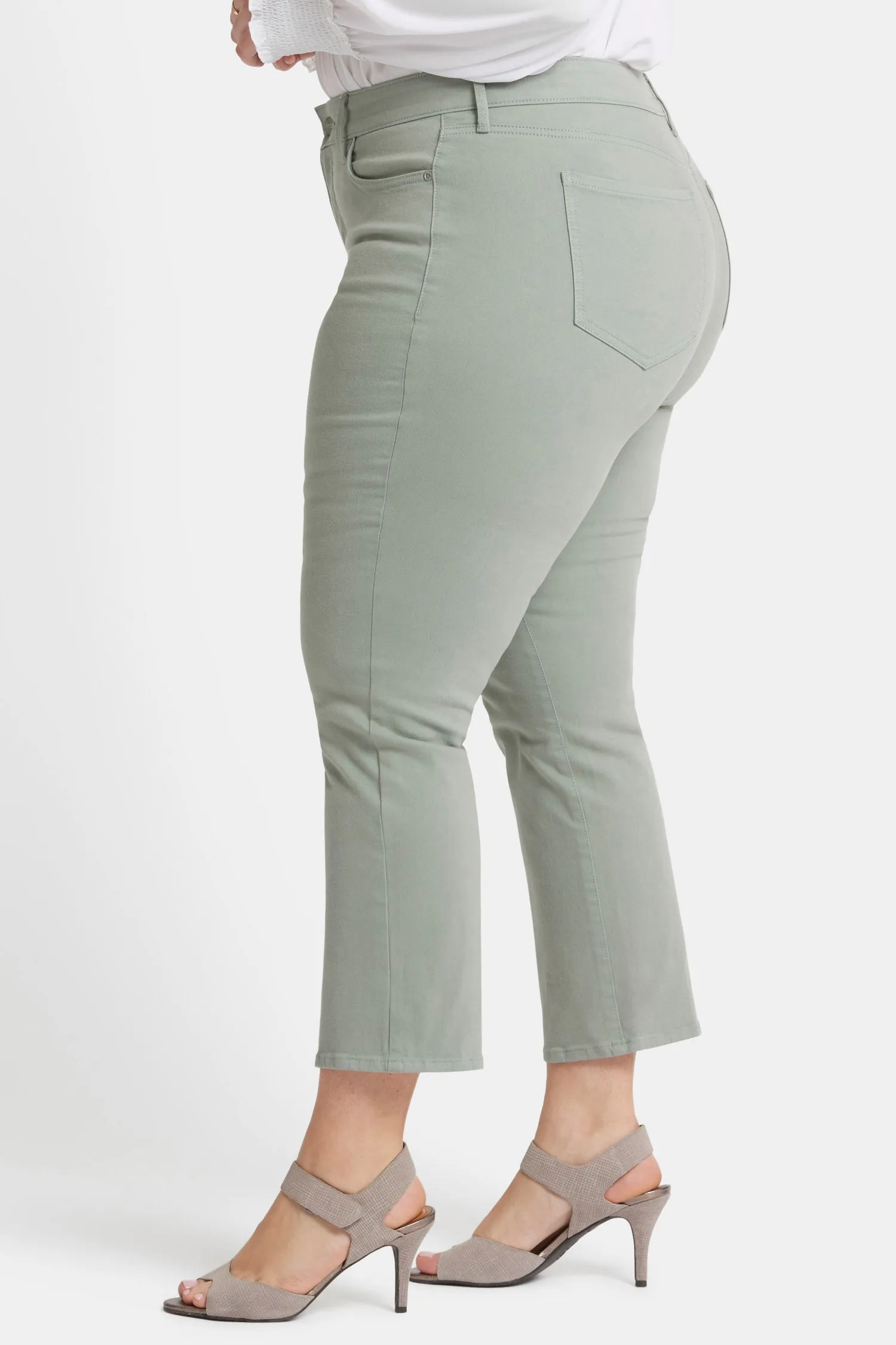 Marilyn Straight Ankle Jeans In Plus Size - Lily Pad