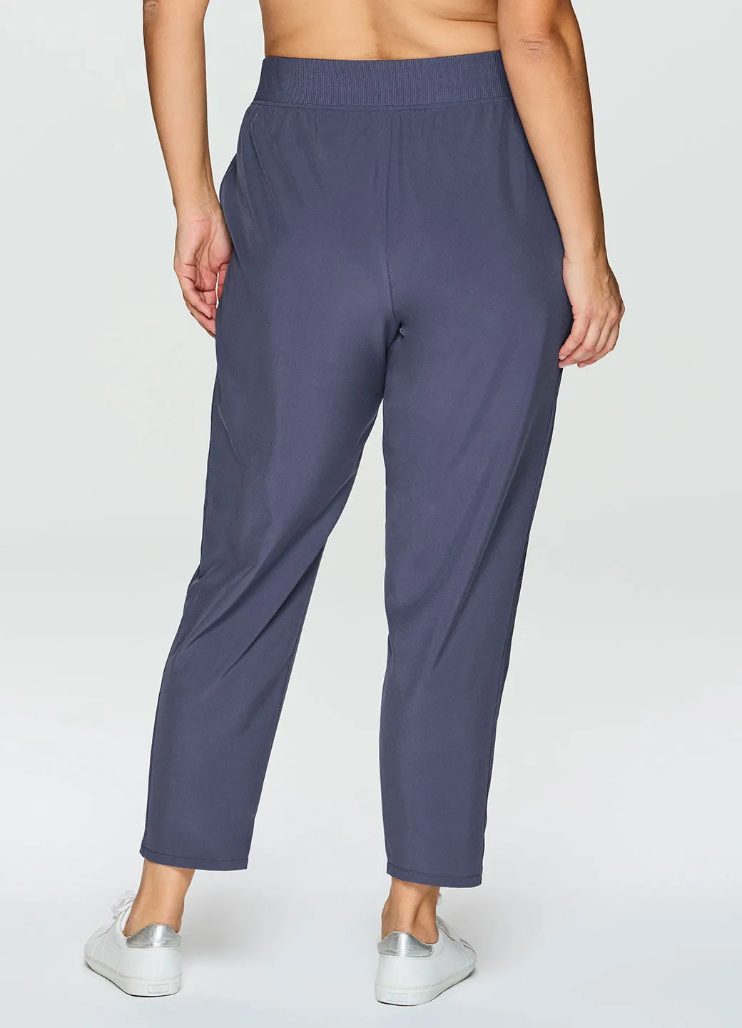 Plus Everyday Ribbed Ankle Pant