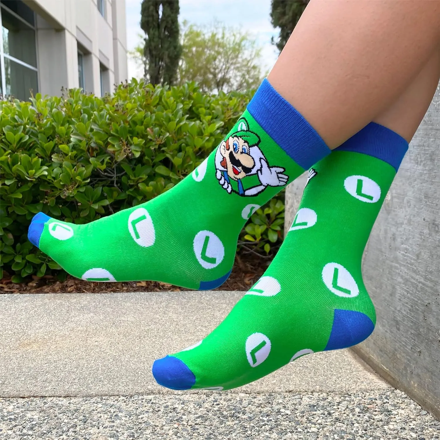 Super Mario Brothers Crew Socks