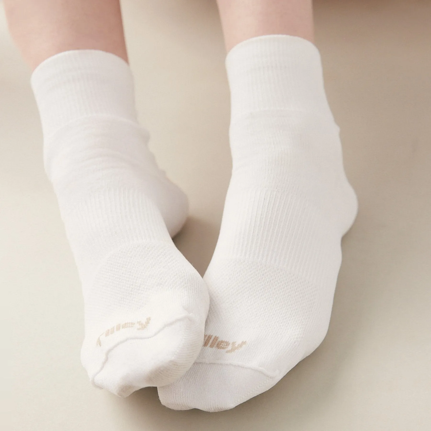 Tilley Unisex Travel Ankle Socks